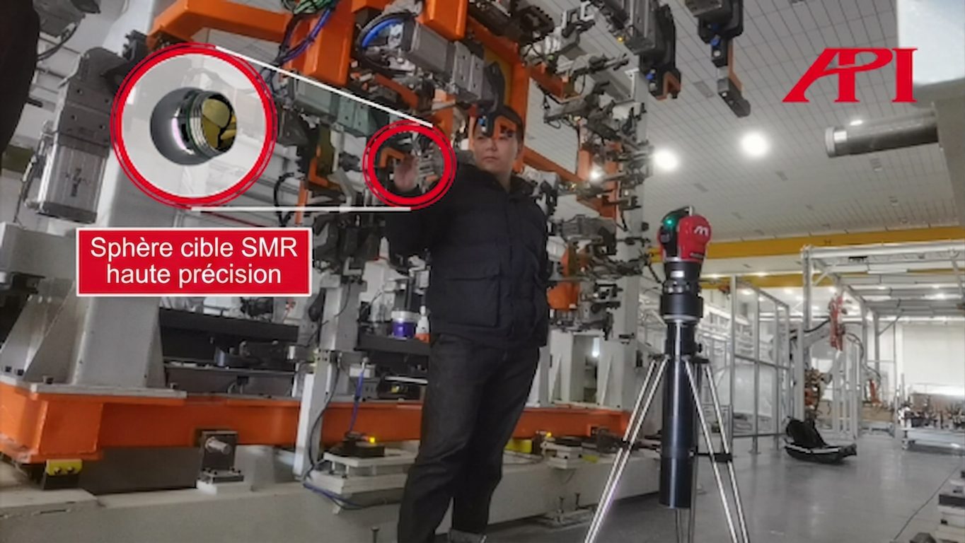 Figure 5 : mesure avec une sphère cible SMR et le laser tracker.