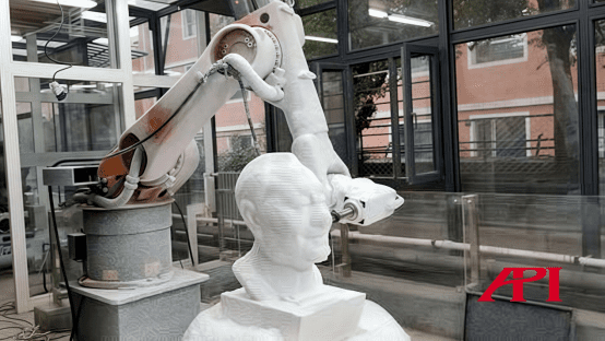 Figure 5: Sculpture model machining on site (3).