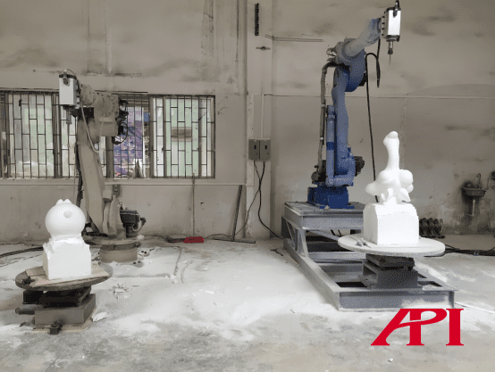 Figure 6: Sculpture model machining on site (4).